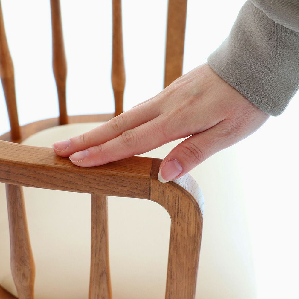 北欧テイストのキッズハイチェア