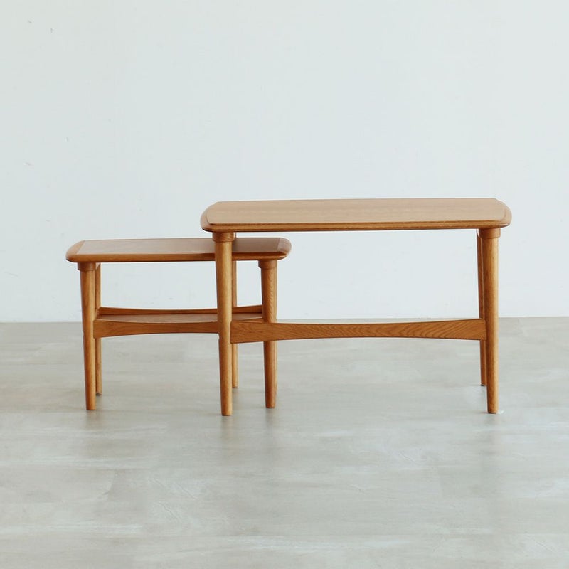 北欧テイストのネストテーブル