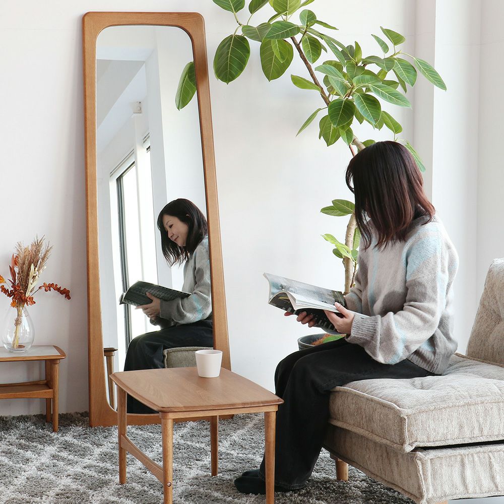 北欧テイストのミラー