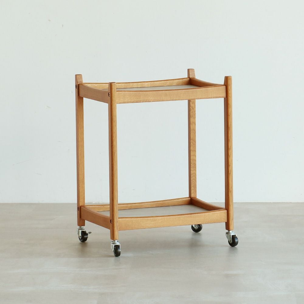 北欧テイストのワゴン