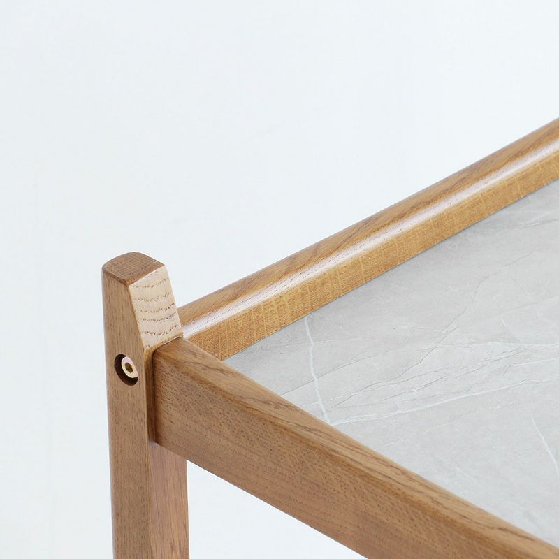 北欧テイストのワゴン