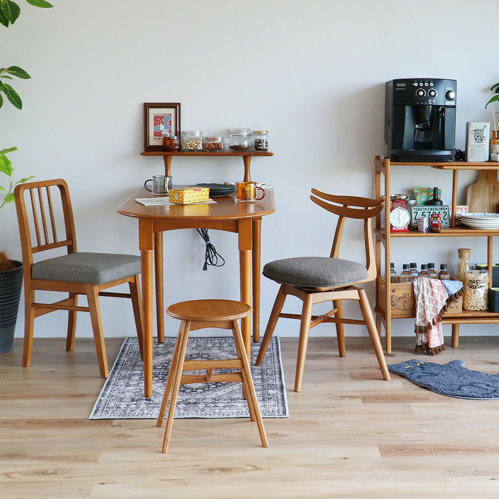 nofu｜OAKER｜stool｜家族の今に寄りそう木のぬくもりの家具ブランド