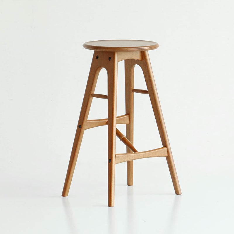 軽量なヴィンテージ風ハイスツール