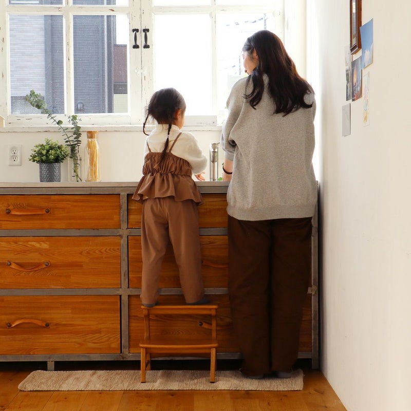 北欧テイストのキッズステップ