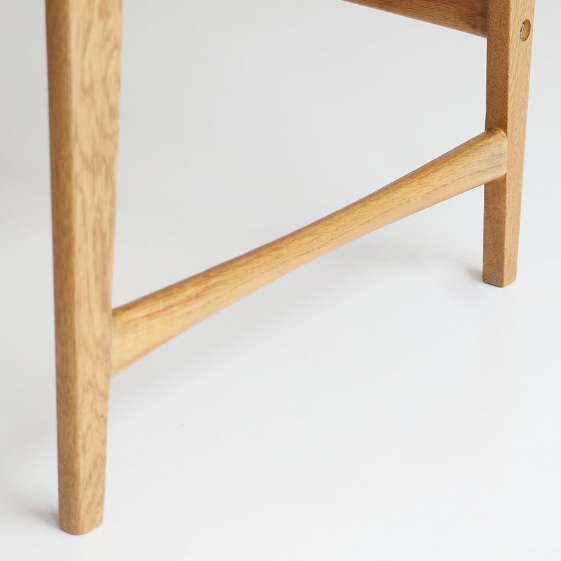 北欧テイストのキッズデスク