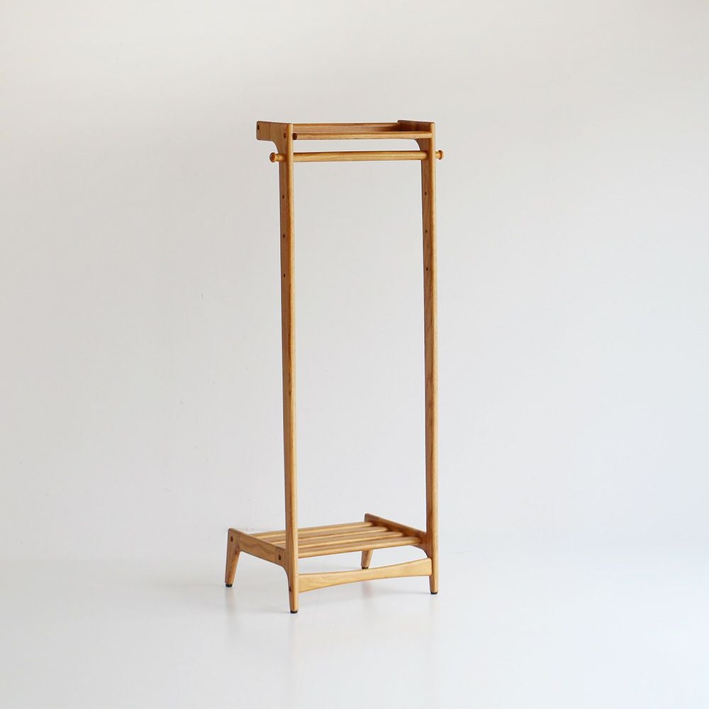 nofu｜Herit.｜hanger rack｜家族の今に寄りそう木のぬくもりの家具