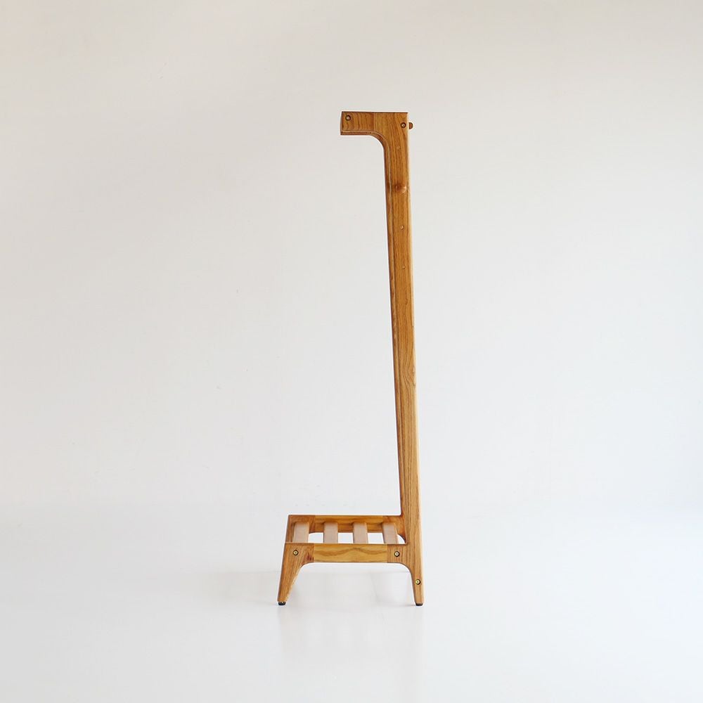 nofu｜Herit.｜hanger rack｜家族の今に寄りそう木のぬくもりの家具