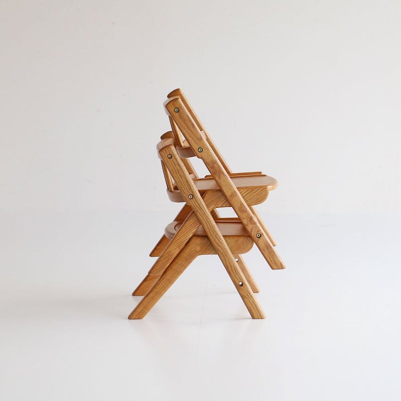 北欧テイストのキッズチェア