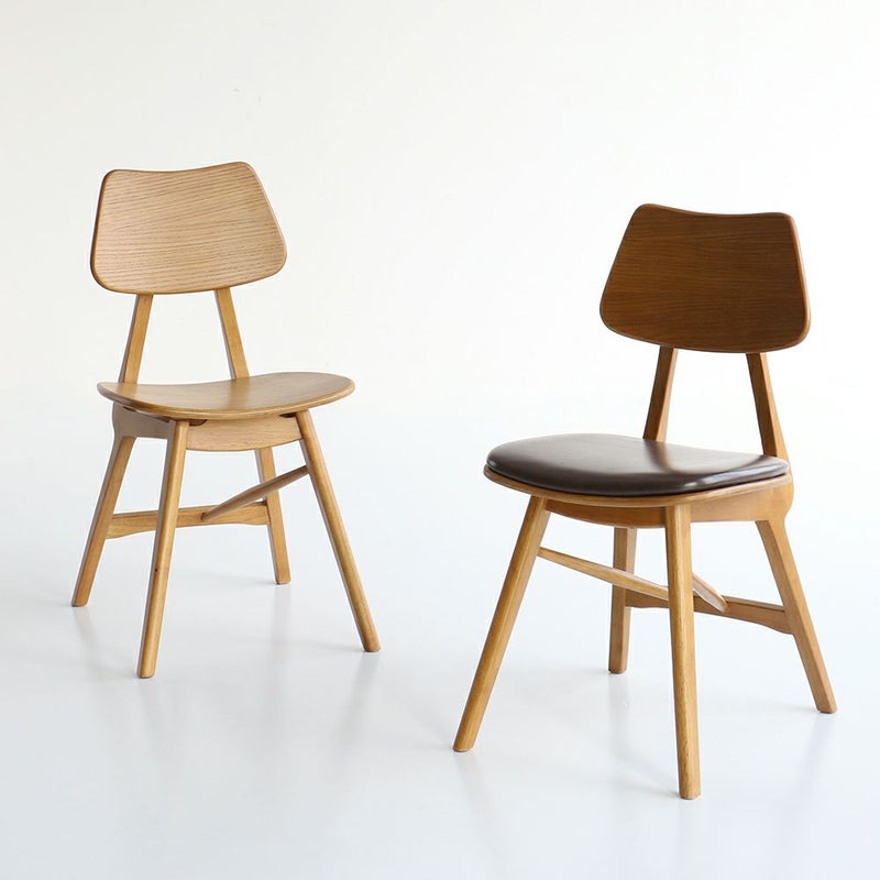 素材の風合いをそのまま楽しめるダイニングチェア